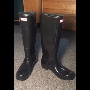 Women’s Refined Slim Fit Tall Gloss Rain Boots